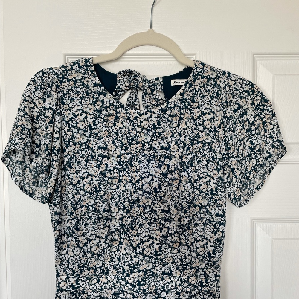 Floral Abercrombie Romper XSP